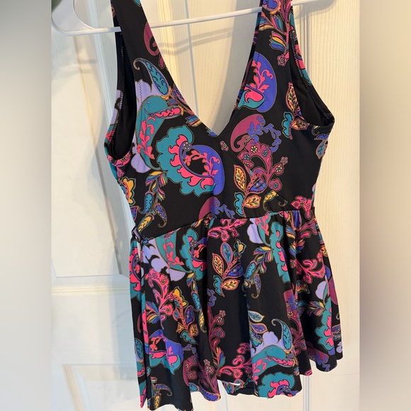 Johnny Was NWT SUZE MEDIUM Black Paisley One-Piece Swimsuit